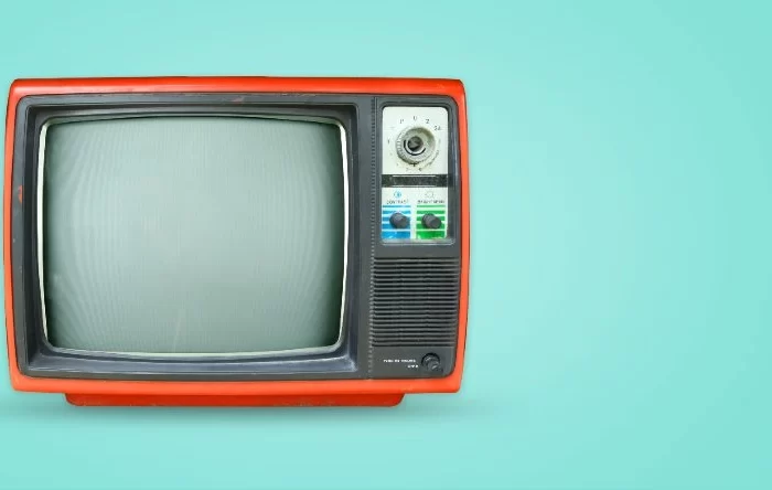 Cómo tener cientos de canales gratis en la televisión y el móvil